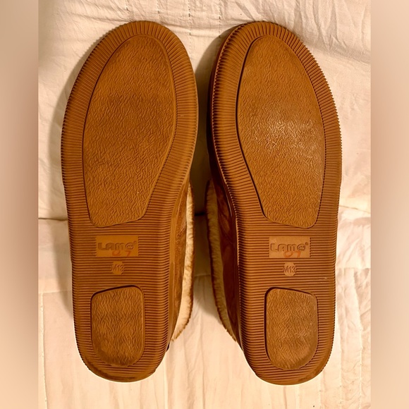 Lamo Men’s Classic Chestnut Booties Slip Ons Suede Uppers Faux Fur Lining Sz 13 - Picture 7 of 7